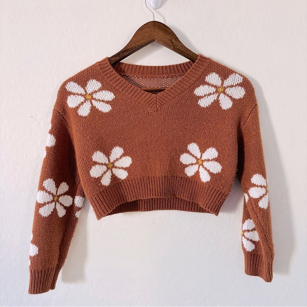 SHEIN Girls Size 9Y Camel Tan Floral V-Neck Crop Sweater Daisy